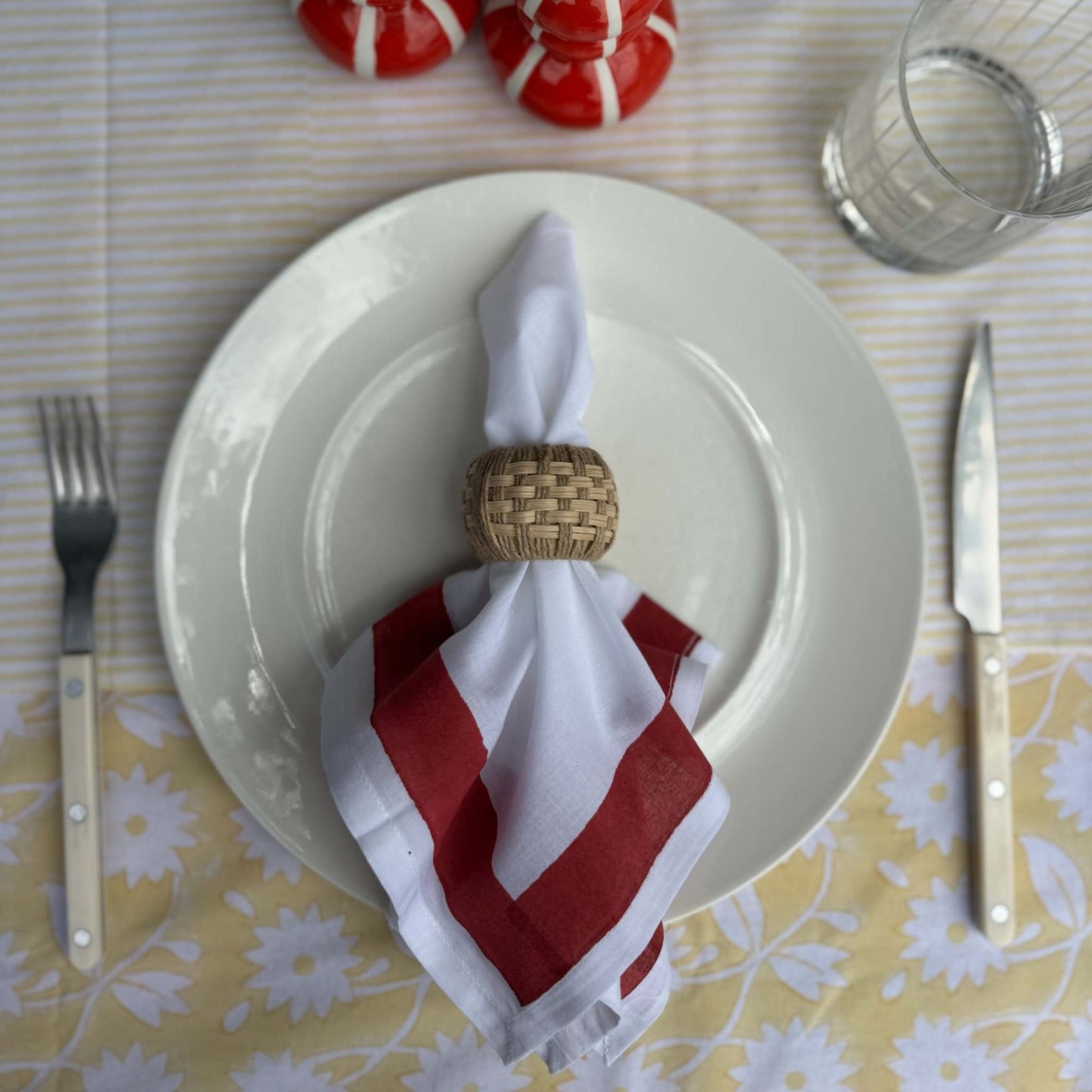 Yellow Daisy Chain Tablecloth