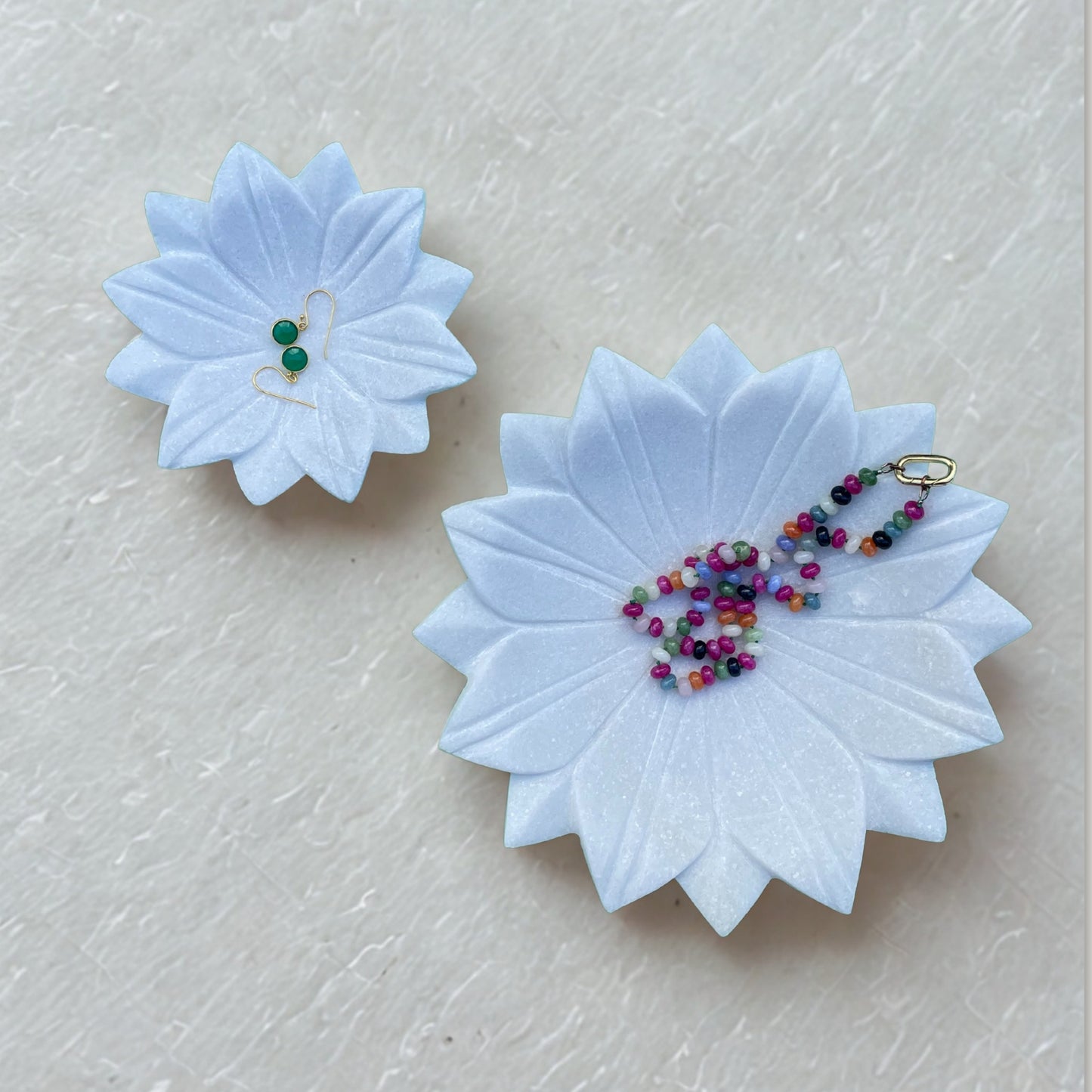 Marble Lotus Dish - 6"
