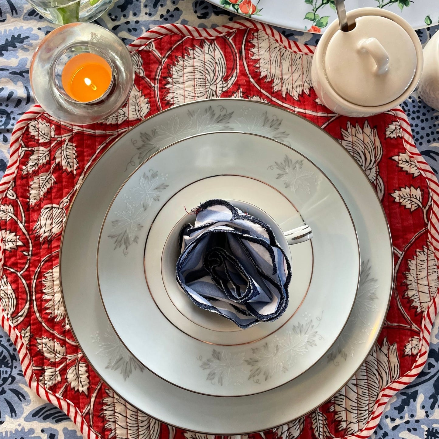 Ruby Round Placemats - Set of 4