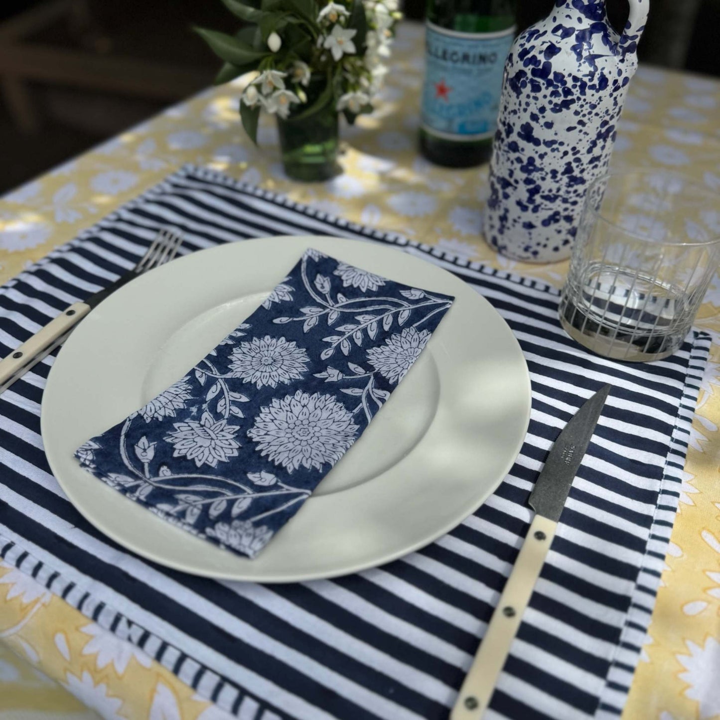 Yellow Daisy Chain Tablecloth